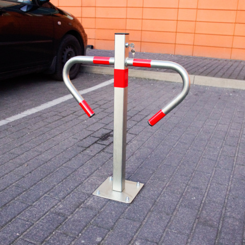 Blokada parkingowa MEWA na zamek ocynkowana 750 mm Blokada parkingowa MEWA na zamek ocynkowana 750 mm
